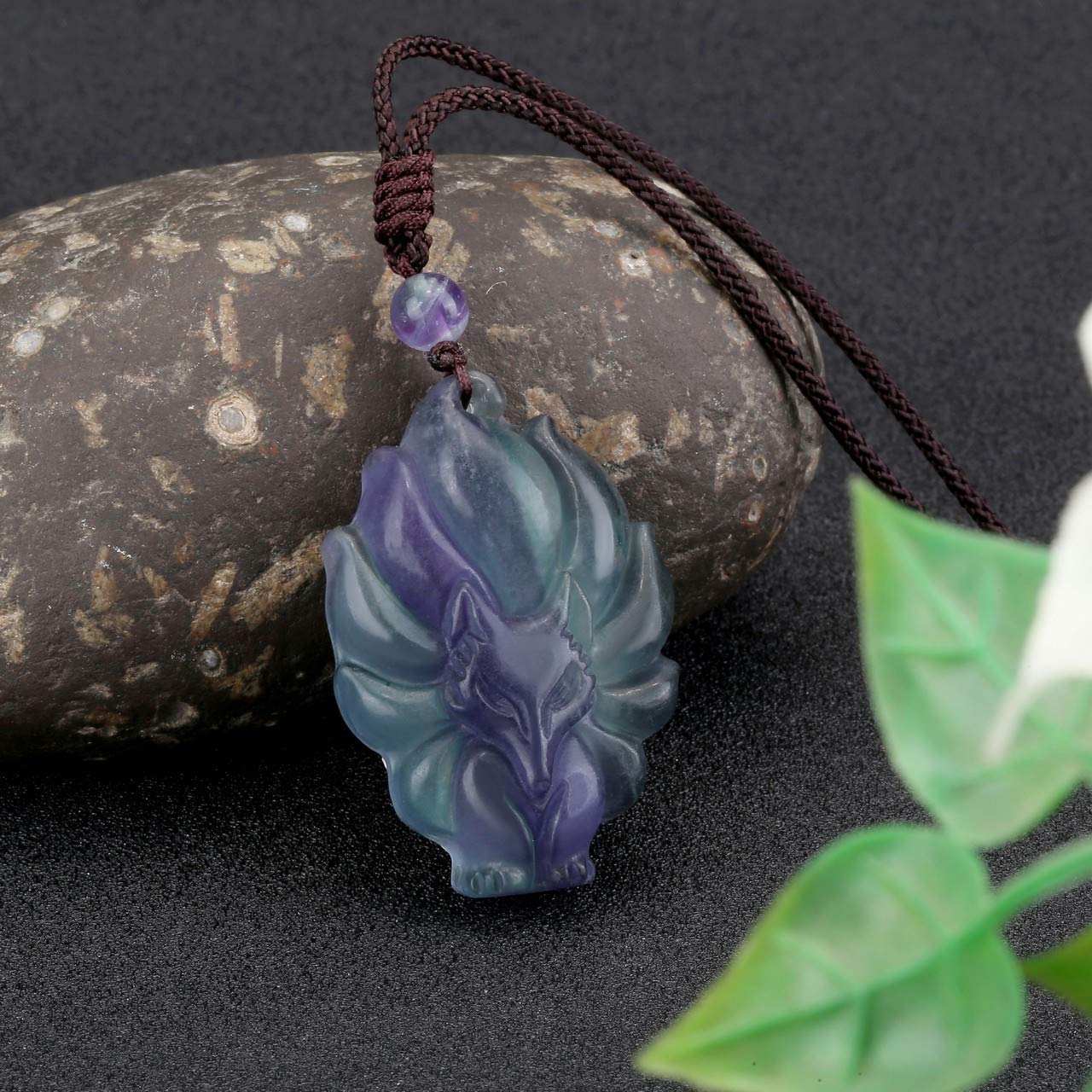 Jovivi Natural Fluorite Nine-Tailed Fox Crystal Necklace Healing Stones Gemstone Necklaces Pendant Protection Amulet Charm