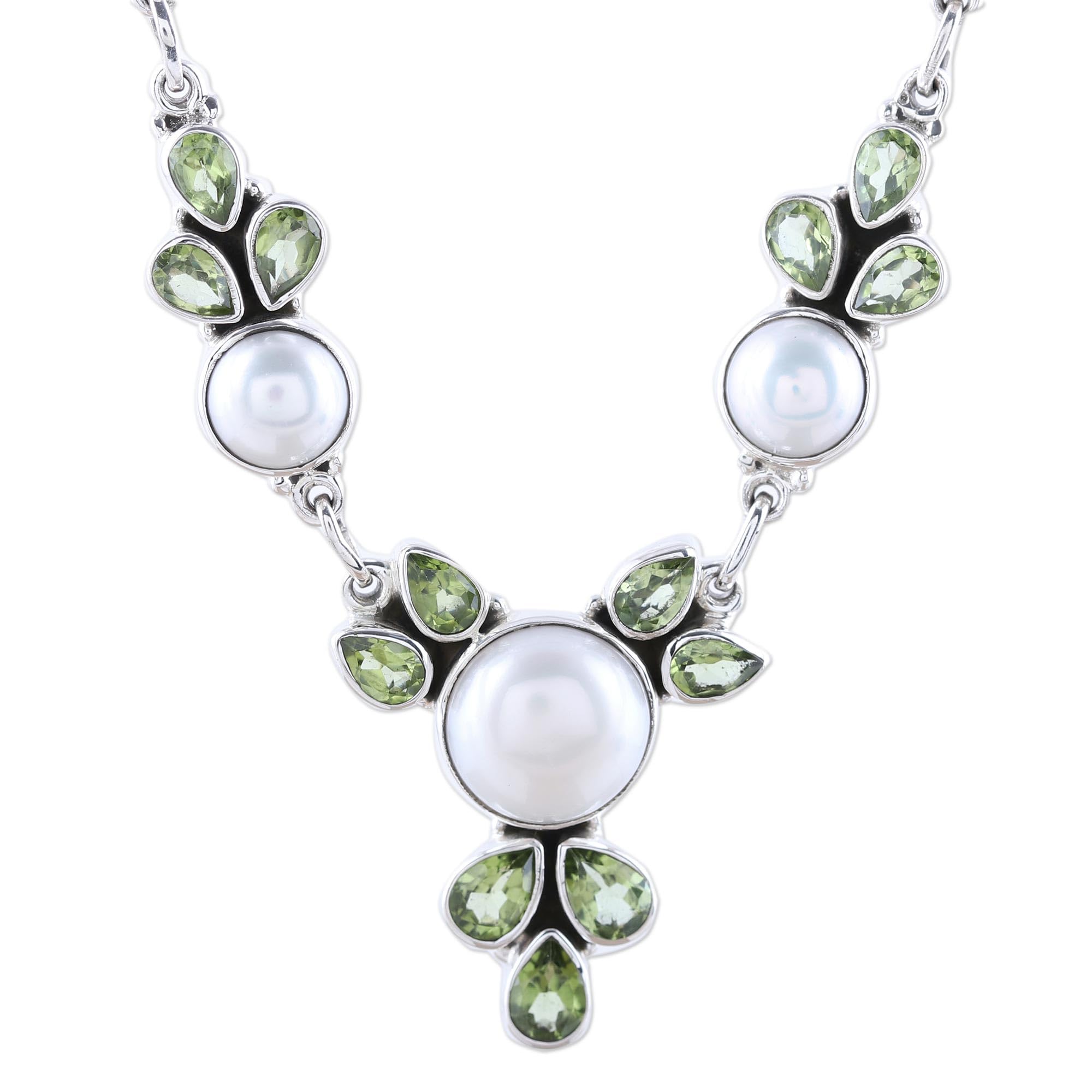 NOVICA Artisan Handmade Cultured Pearl Peridot Pendant Necklace Sterling Silver Link India Gemstone Birthstone [necklace 18.75 in L x 0.5 in W Pendant(s) 1.2 in L x 1 in W x 0.3 in D] ' Full Moon