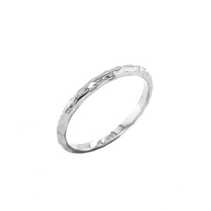 sterling silver handmade 1.9mm hammered wedding band (size 8.5)