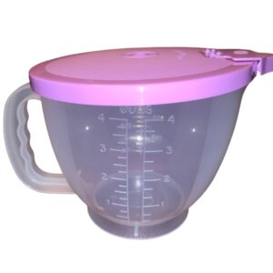 Tupperware Vintage Style 4 Cup Small Mix and Store Batter Pitcher in Lavender