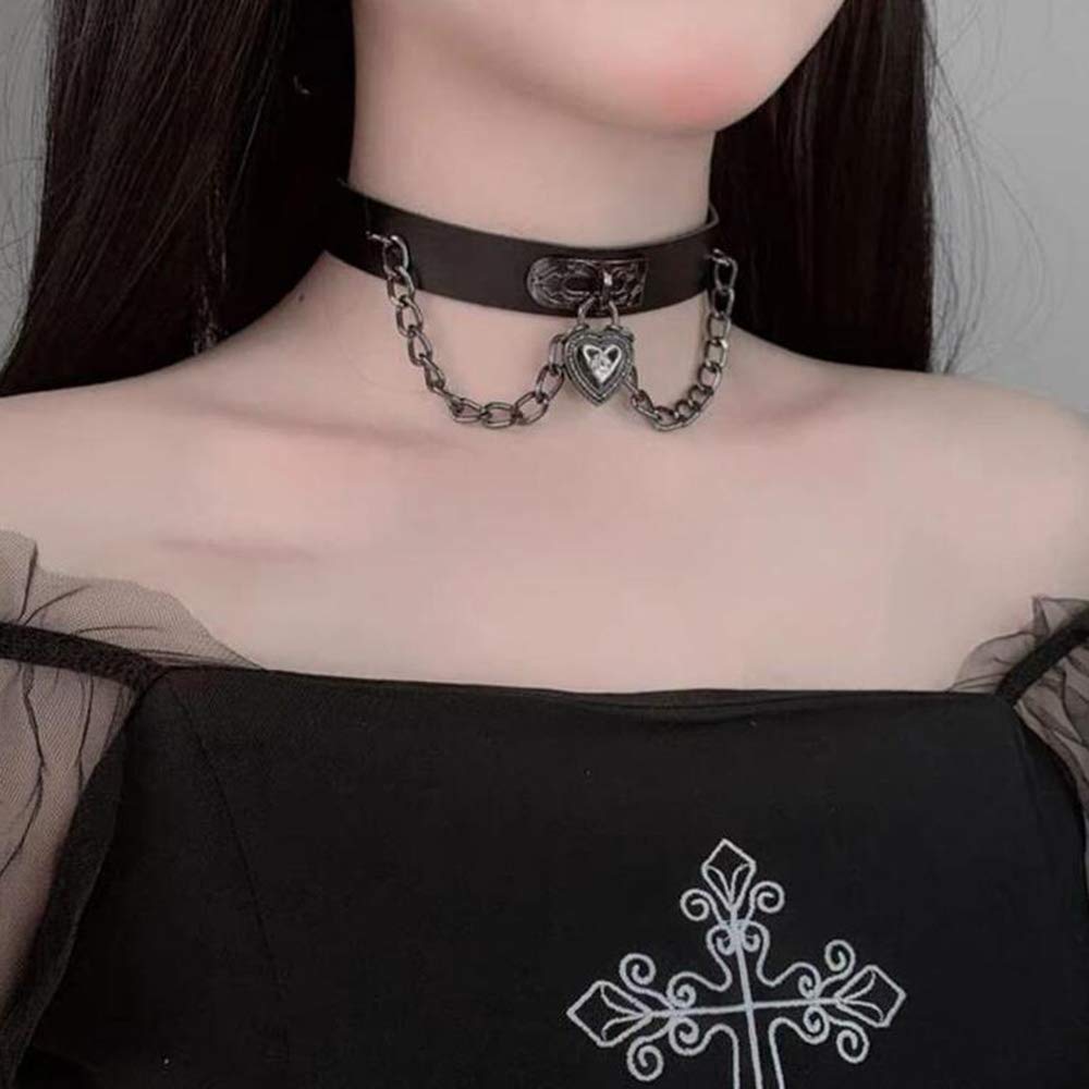 YERTTER PU Leather Choker Heart Gothic Jewelry Necklaces for Women Punk Rock Adjustable Black Collar Choker Necklaces for Cosplayer