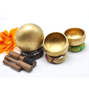 Singing Bowl Nepal- Hand Beaten singing bowl set of 3- 3 Hand made singing bowl set-Singing bowl for Meditation and Healing-Chakra Healing singing bowl set