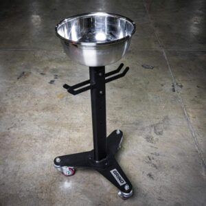 GRIND FITNESS Portable Chalk Bowl with Locking Caster Wheels and Accessory Holder