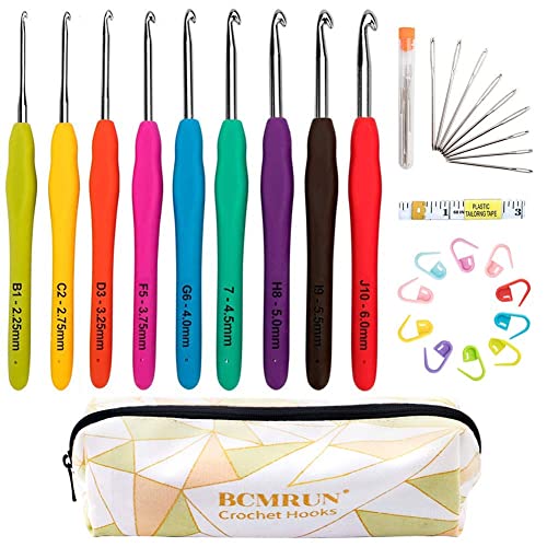 Ergonomic Crochet Hooks Set with Case, BCMRUN 2.25mm(B)-6mm(J) Soft Grip Handles Knitting Needles with Large-Eye Blunt Needles, Stitch Marker, Tape Measure, Crochet Needles Kit for Arthritic Hands