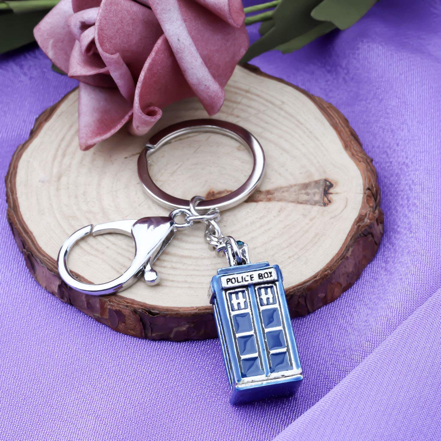 AKTAP Movie TV Series Keychain Police Box Charm Jewelry Gift Inspired Keychain Gifts For Movie Fans