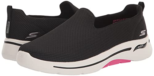 Skechers Women's Go Walk Arch Fit-Grateful Sneakers, Black/Hot Pink, 7.5