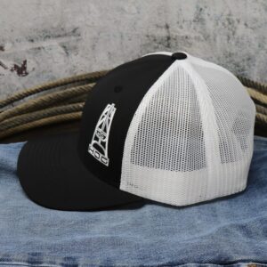 HOOEY Oil Gear (HOG) Adjustable Snapback Mesh Trucker Back Hat (Black/White)