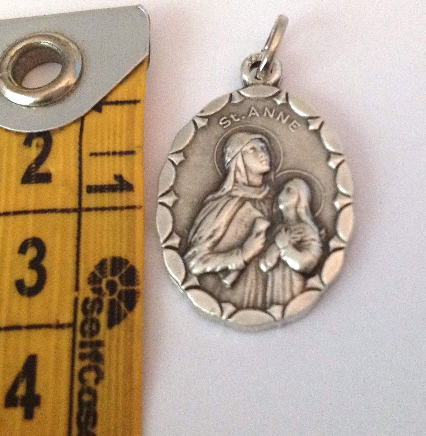 SAINT ANNE (MOTHER OF THE MOST HOLY VIRGIN MARY) OVAL SHAPE MEDAL - 100% MADE IN ITALY