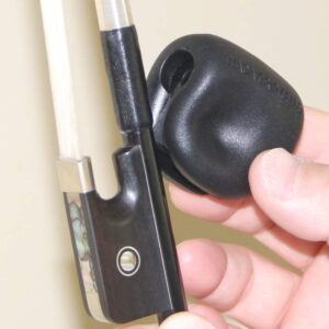 WADA Cello Bow Grip Aid: A Correct Bow Hand without Strain. A Second to Attach to the Bow and Remove. You can Concentrate on your Sound and Music with a Relaxed Hand and Arm from the Beginning.