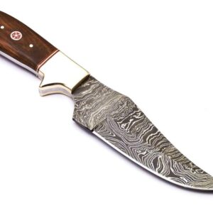 Rare Custom Damascus Full Tang Bushcraft Skinning Knife Hunting Knife | Best Quality Outdoor Knife Camping Knife | Cow Horn Handle with Free Genuine Leather Sheath (S-74)