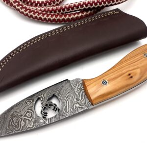 Nooraki REG- 61 Handmade Damascus Hunting knife 8.5 inches Full Tang Stag Head on Blade with Leather Sheath