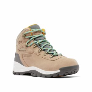 Columbia womens Newton Ridge Plus Waterproof Amped Boot Hiking Shoe, Oxford Tan/Dusty Green, 7 Wide US