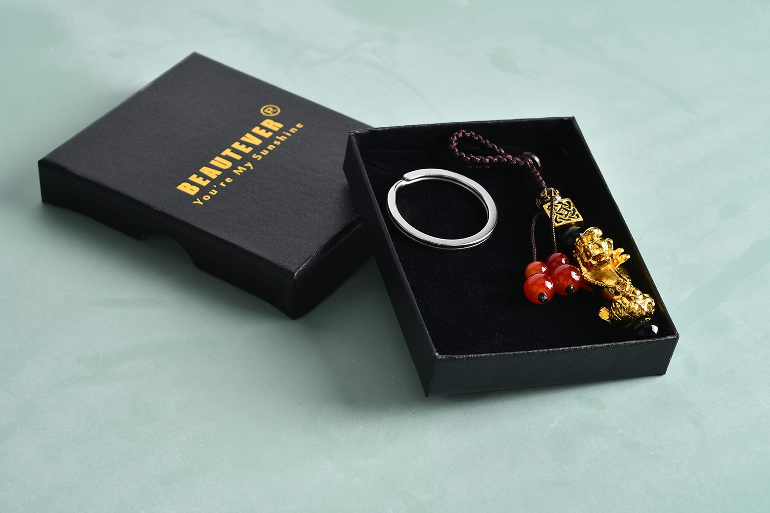 BEAUTEVER Feng Shui Fortune Blessing Wealth Bracelet Pixiu Pi Yao Black Beads Obsidian Pendant Keychain for Father Husband