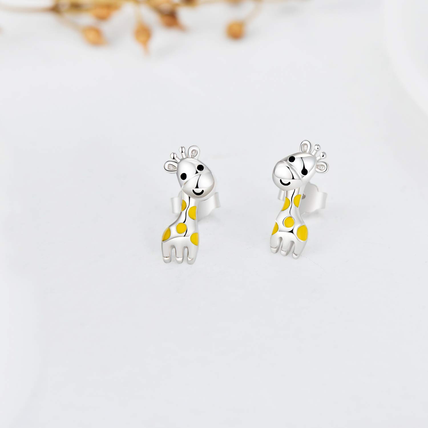 Cute Giraffe Earrings 925 Sterling Silver Giraffe Stud Earrings Hypoallergenic Animal Earrings Giraffe Jewelry Gifts for Women Daughter