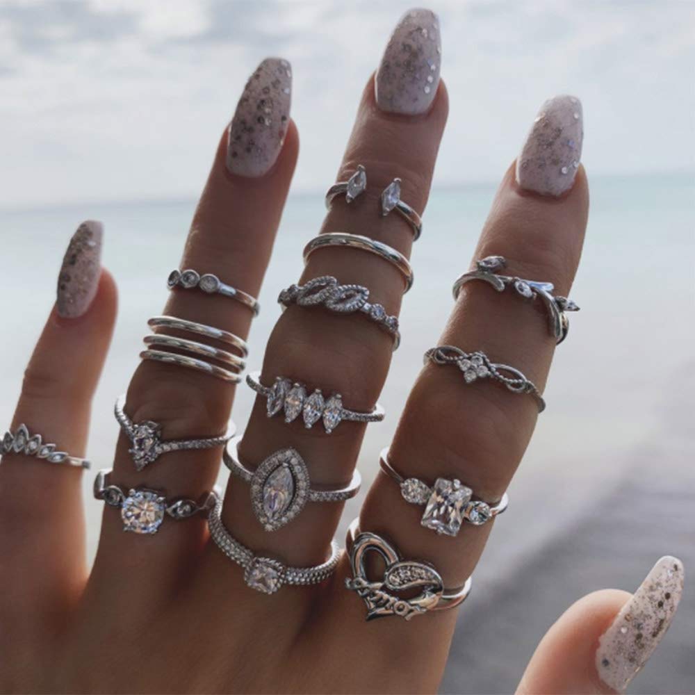 Aimimier 15 Pcs Bohemian Stackable Joint Knuckle Ring Set Crystal Heart Finger Ring Sparkling Rhinestone Midi Rings for Women