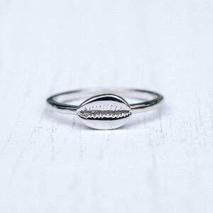 Pura Vida Silver-Plated Cowrie Ring - Brass Base Band - Size 5