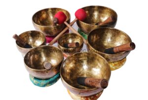 singing bowl set of 7,antique~ hand hammered seven chakra singing bowls,for chakra healing, meditation, zen-practice .crafted in nepal.