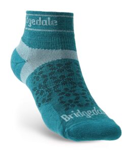 bridgedale womens trail run ultralight t2 merino performance ankle, teal, medium