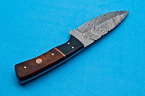 EEAABBR Coustom Handmade Forged Damascus Steel Hunting Knife 100% Handmade Damascus Steel Handle Walnut Wood with Leather Sheath 894