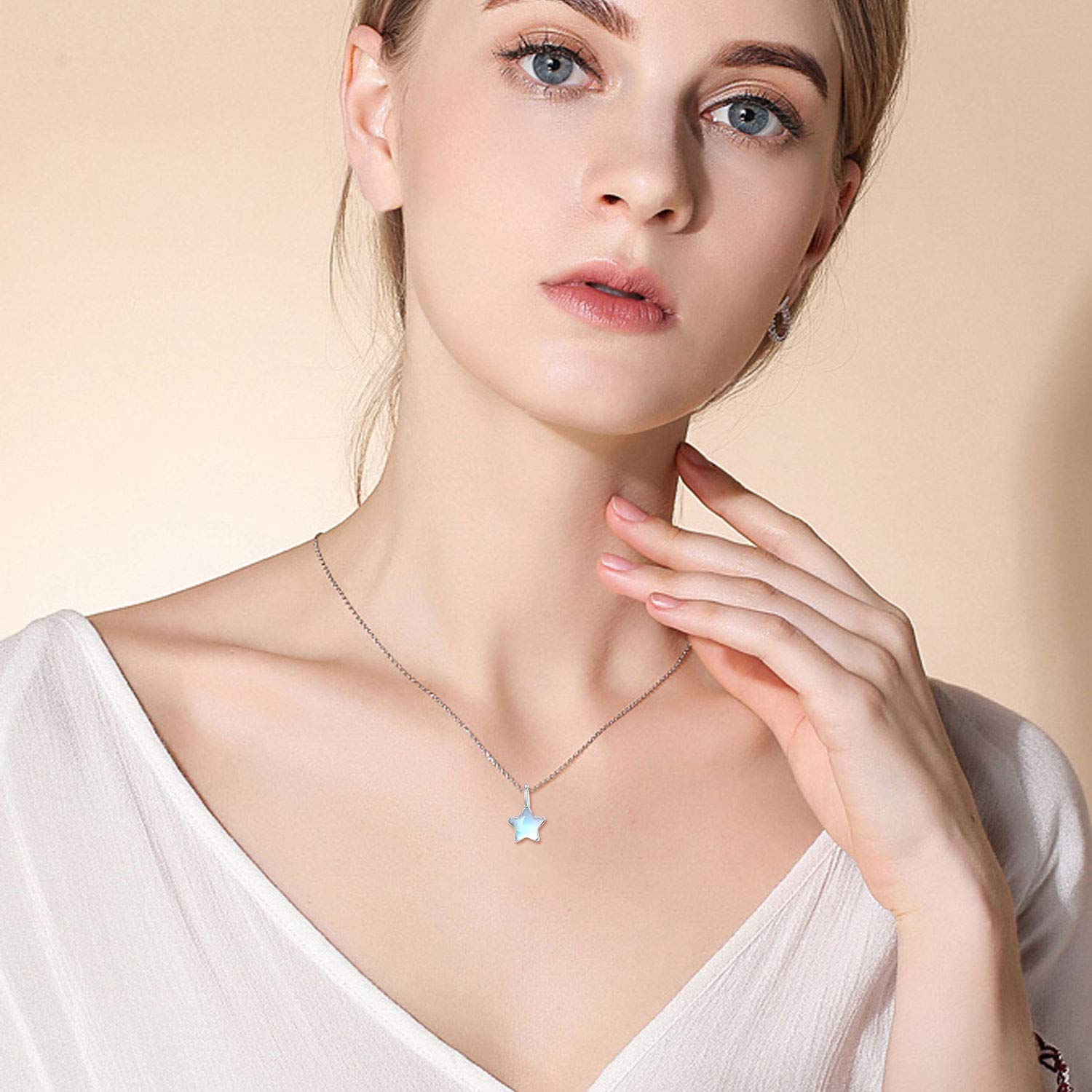 CUOKA MIRACLE Moonstone Necklace Star Necklace 925 Sterling Silver Rainbow Moonstone Choker Necklace for Women Star Moonstone Jewelery for Women Birthday Mother`s Day