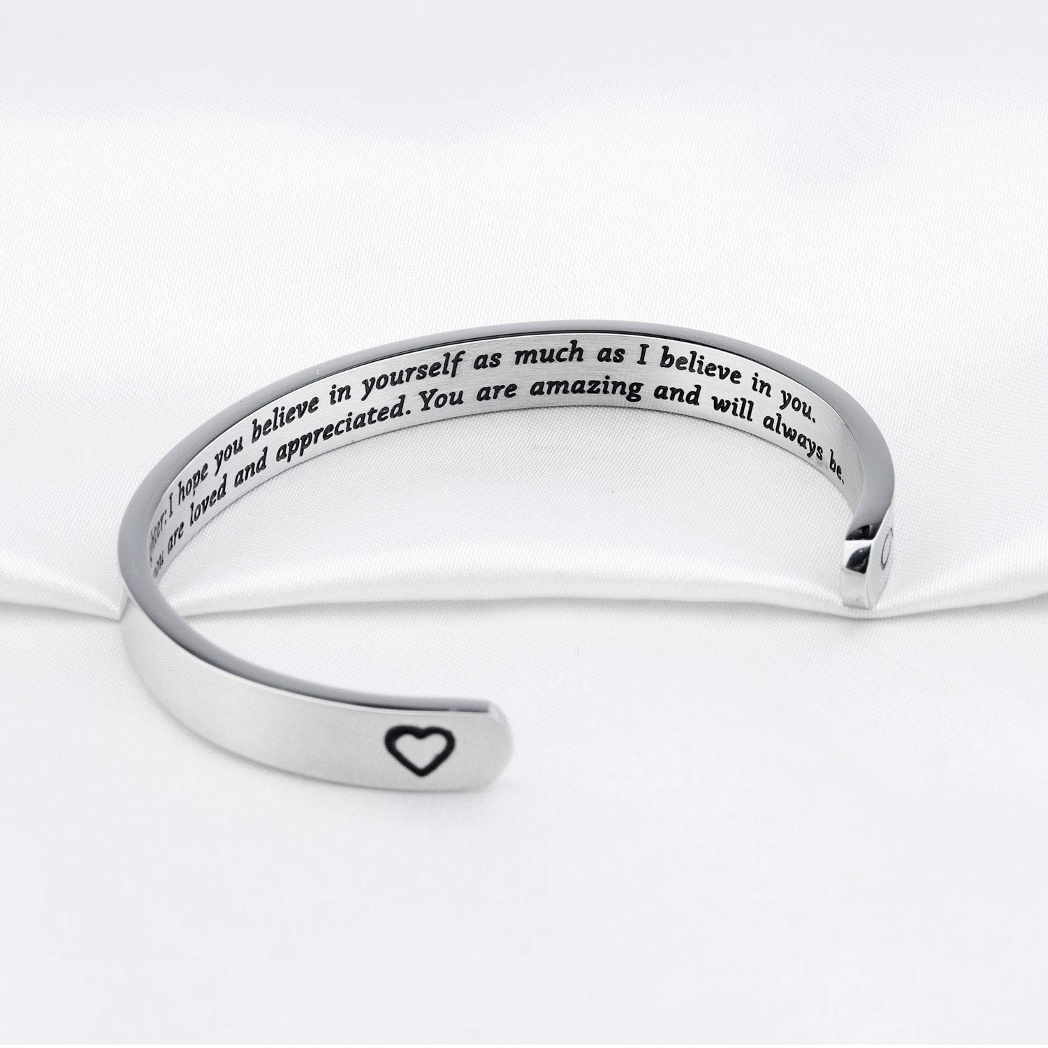 Gzrlyf to My Granddaughter Bracelet Granddaughter Jewelry Granddaughter Inspirational Gifts Always Remember You’re Special(Cuff Bracelet)