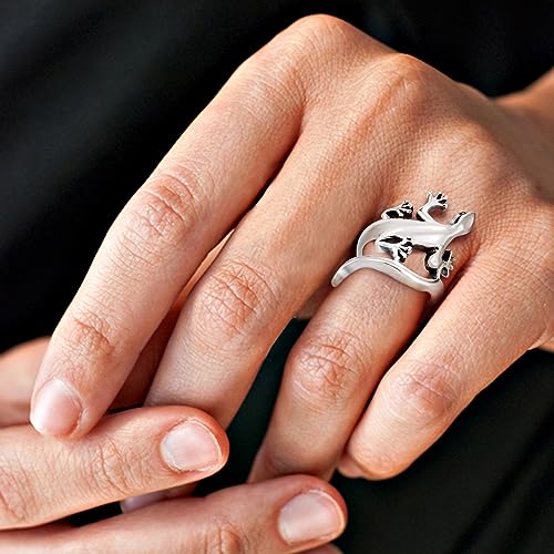 AeraVida Unique Long Tail Gecko-Lizard Wrap .925 Sterling Silver Ring,Adorable Wedding Rings For Women,Chic Comfort Fit Silver Rings for Women,Statement Fashion, 8 UK, Silver