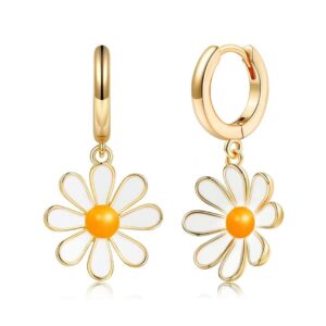 memorjew daisy huggie hoop earrings for women, 925 sterling silver post tiny dainty daisy flower dangle earrings hypoallergenic gold huggie earrings for women jewelry gifts