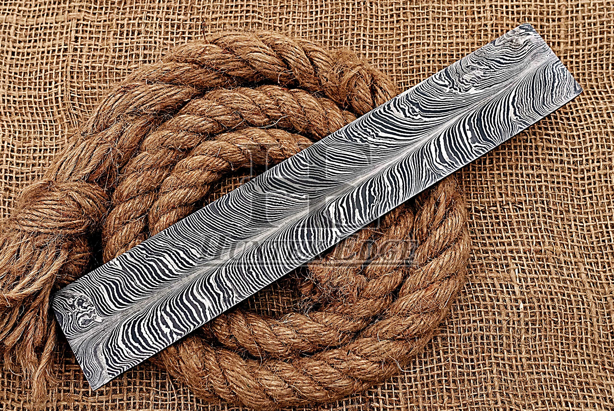 HUNTEX Newly Designed Gorgeous Custom Hand-Forged Feather Pattern Damascus Steel 12 x 2 Inch Long 256 Layers Untempered DIY Blank Blade Billet Strip for Knife Making