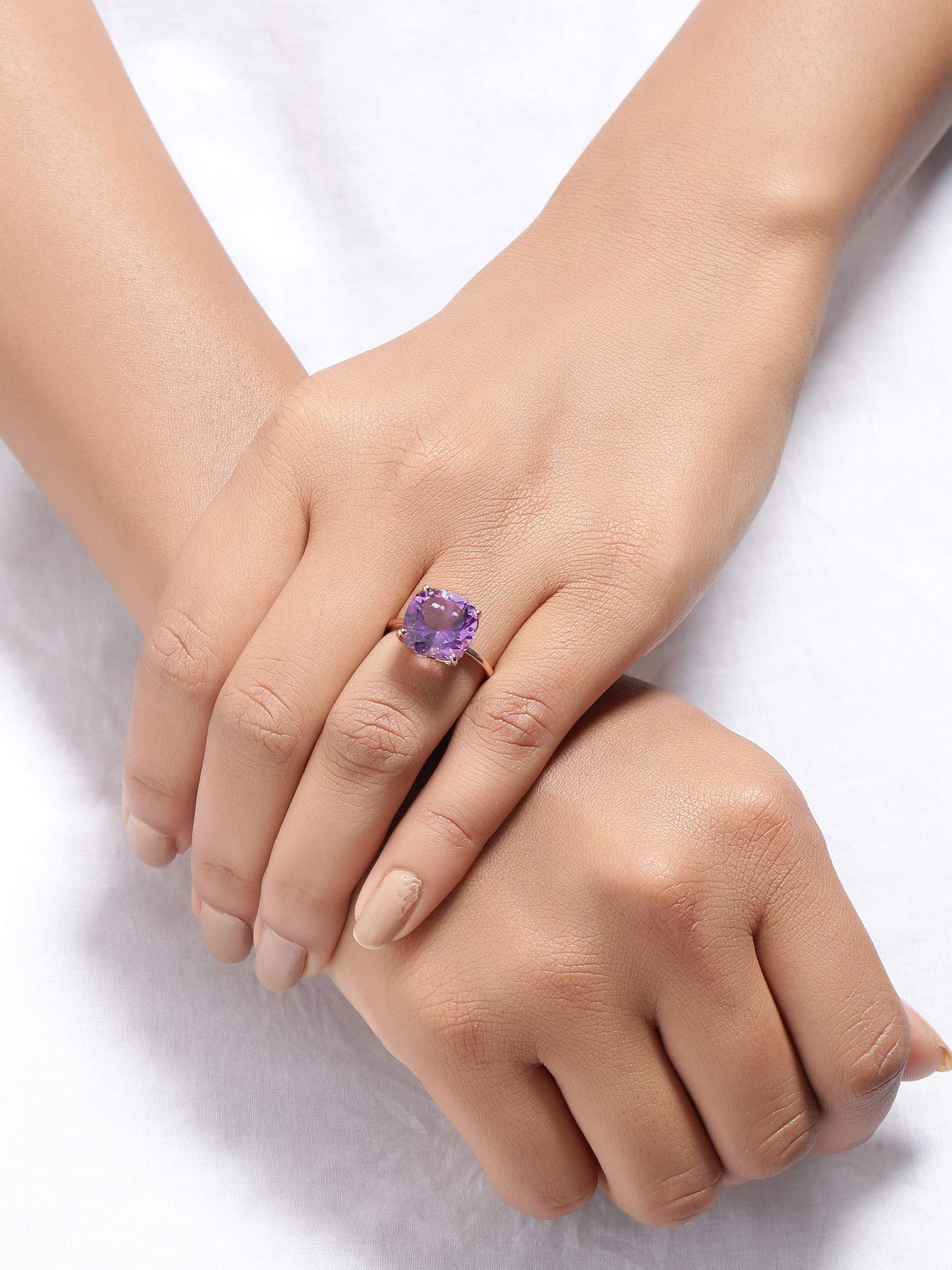 YoTreasure 10kt Yellow Gold Amethyst Solitaire Chunky Ring (Cushion, 5.85 ct. t.w.)