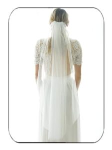 unsutuo 1 tier bride wedding veil ivory fingertip bridal tulle veil with comb and cut edge (ivory)