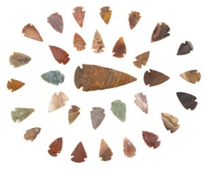 kvk crystals lot of 32 indian arrowheads points agate chert flint new project points (31) 1-1.5" & (1) 3"