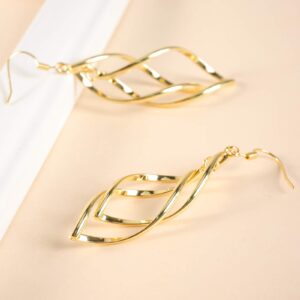 18K Gold Plated Earrings For Women Hypoallergenic Gold Earrings Gold Statement Earrings for Women Trendy Fashion Gold Jewelry Gifts Above 12 Years Old（Gold）