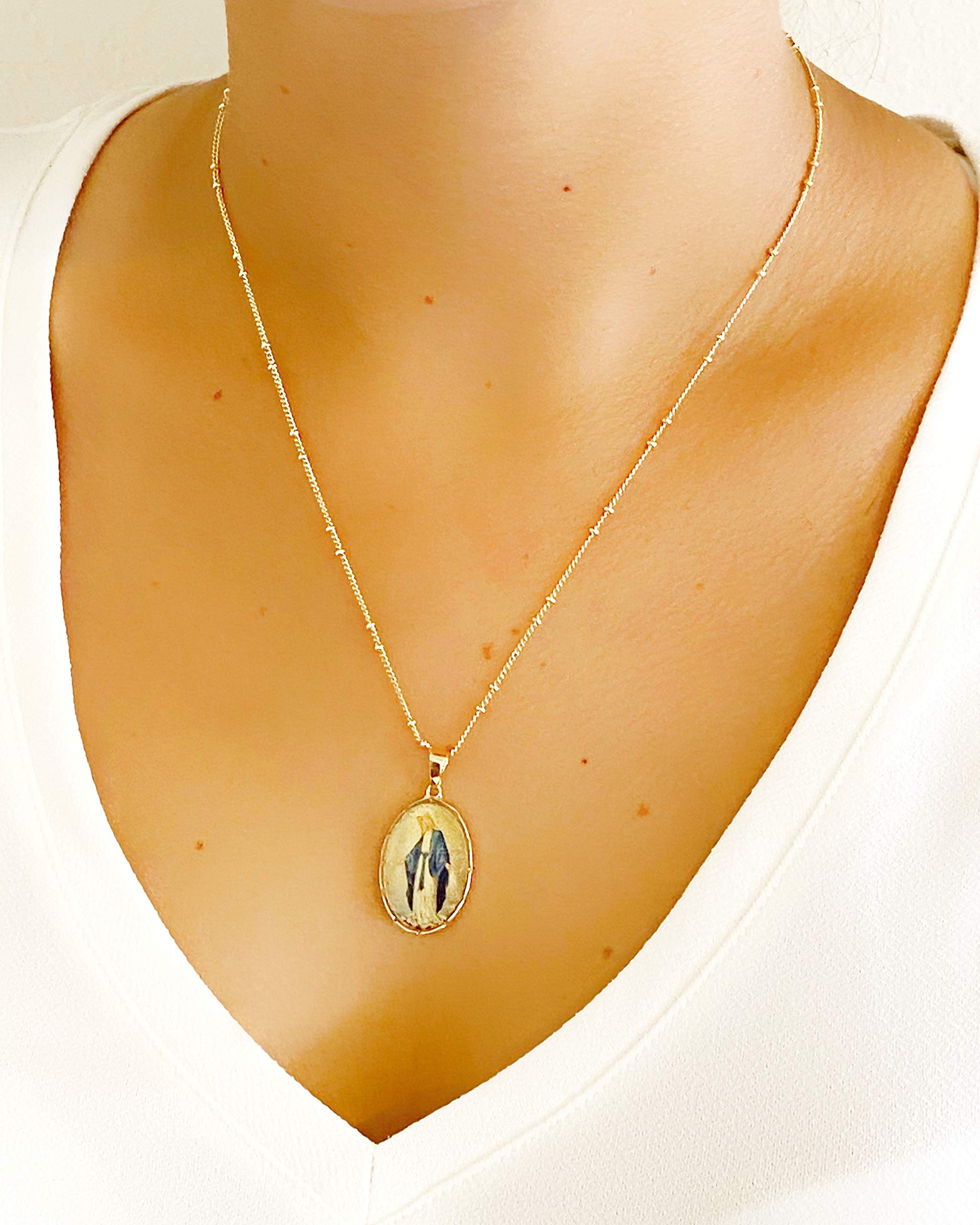 LESLIE BOULES Virgen La Milagrosa Pendant Necklace 18K Gold Plated Chain 18 Inches Length