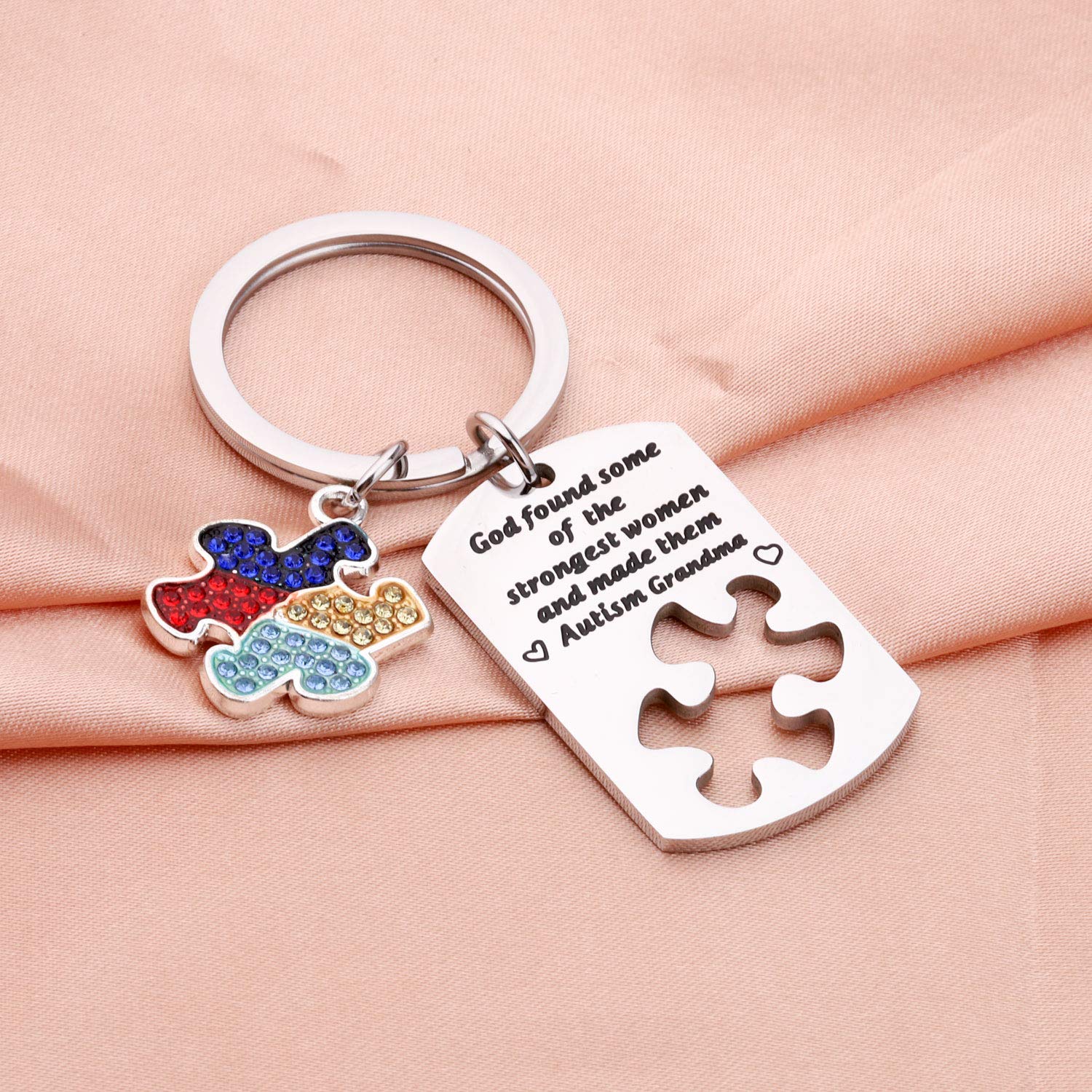 WSNANG Autism Awareness Jewelry Autistic Support Proud Autism Aunt Grandma Gift God Found Some of The Strongest Women And Made Them Autism Aunt/Grandma Keychain (Autism Grandma)