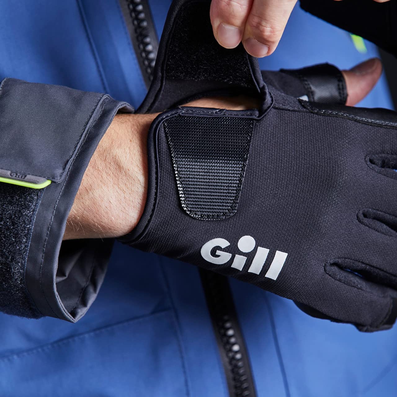 Gill Championship Sailing Gloves - Short Finger with 3/4 Length Fingers- Dura-Grip Fabric 50+ UV Sun Protection & Water Repellent - Black