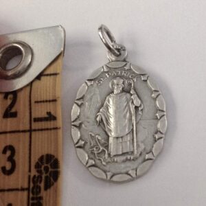 SAINT PATRICK MEDAL - OVAL SHAPE - PATRON SAINT of IRELAND -100% MADE in ITALY