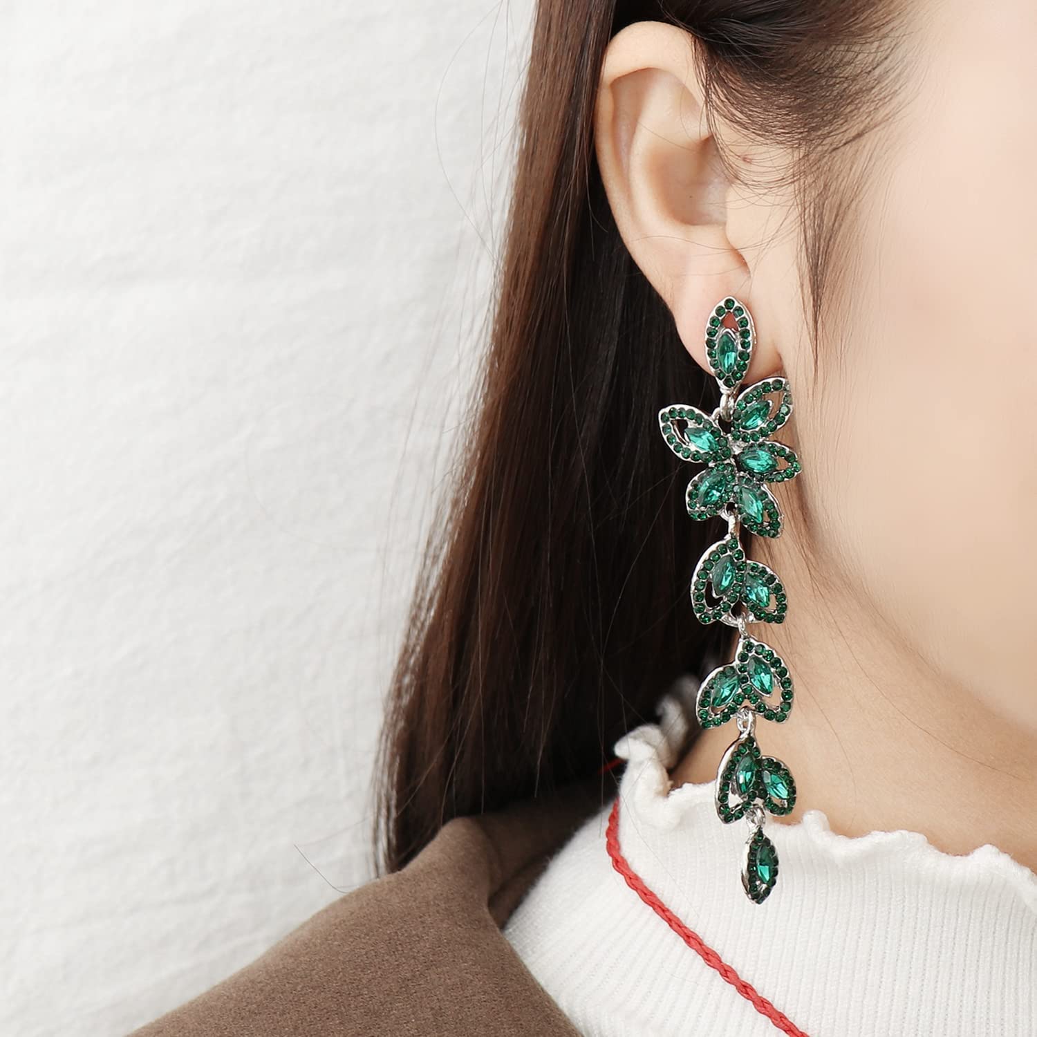 Fahion Statement Vintage Drop Dangle Earrings for Women Girls Green Crystal Earrings