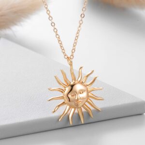 Valloey Rover Vintage Coin Necklace for Women Gold Sun Pendant Necklace 14k Gold Plated Roman Sun Coin Pendant Necklace