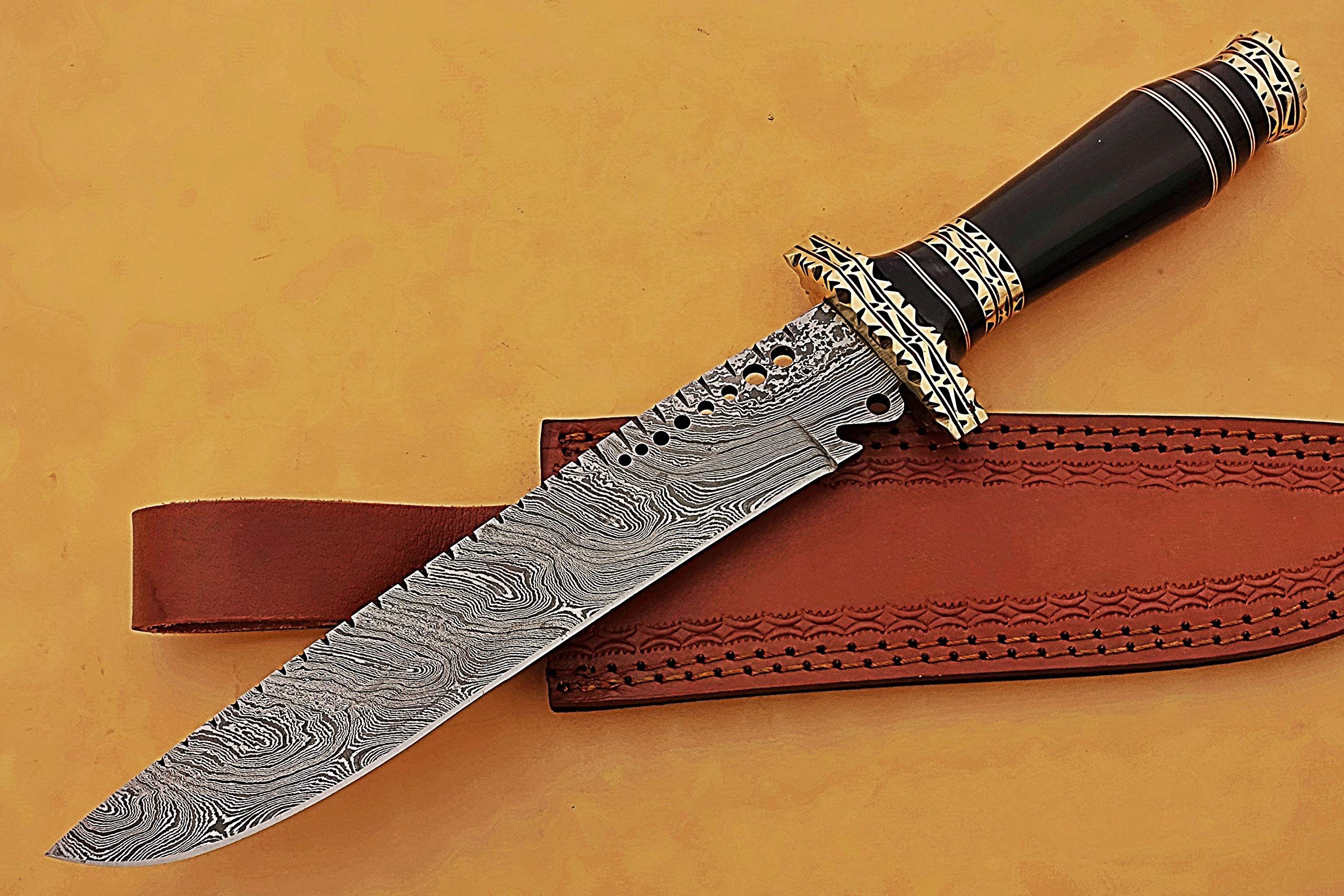 Custom Handmade Damascus Steel Hunting Knife / Bowie Knife SS-17366 ( horn ) (black)