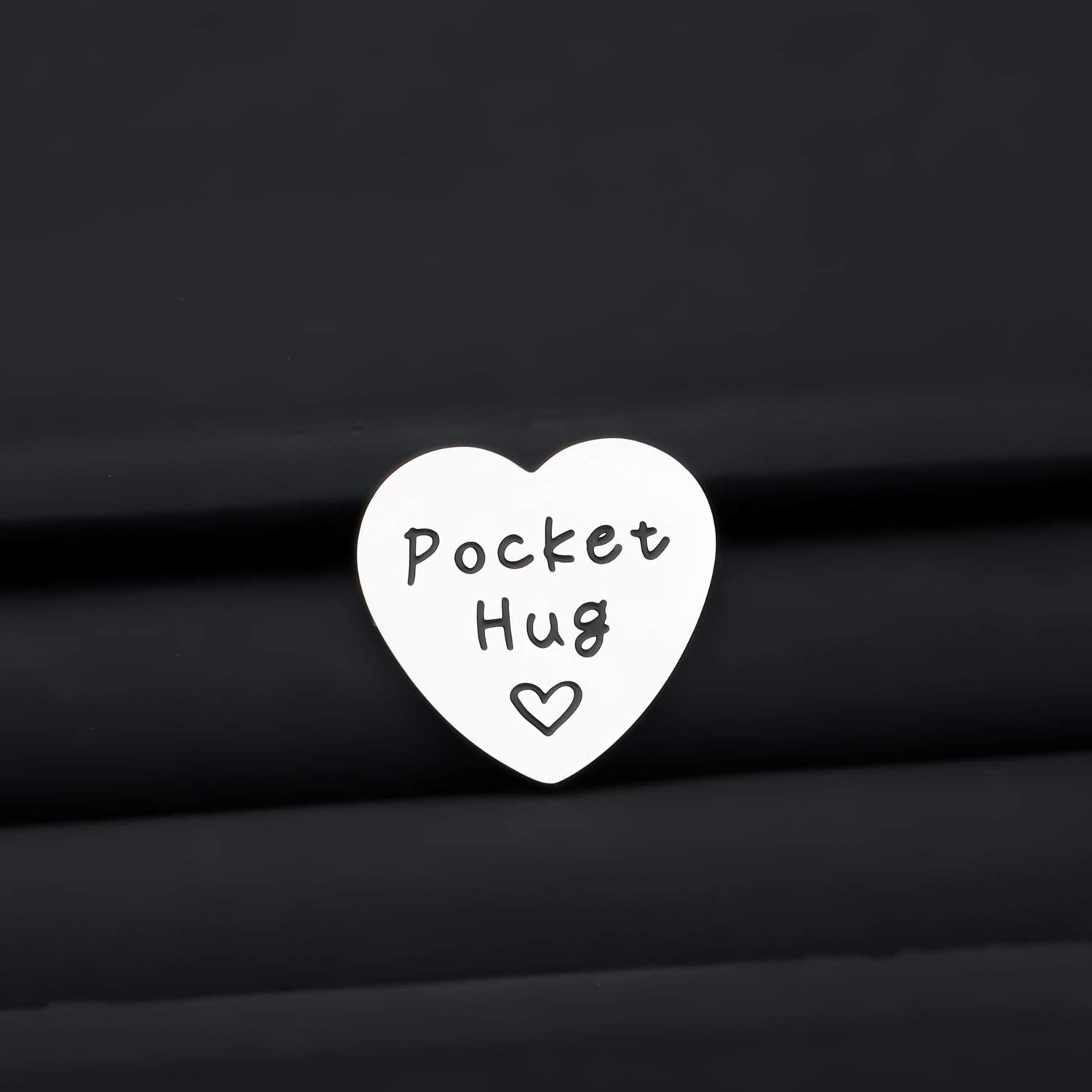 MAOFAED Pocket Hug Token Gift Idea Social Distance Gift Isolation Gift Long Distance Relationship Gift For Girlfriend Boyfriend (pocket hug)