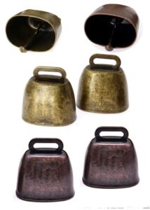 cow bells - cow horse sheep grazing copper bells, pet anti-theft accessories decorative bells by,the sound is crisp christmas bell, 2 colors (6 pcs)