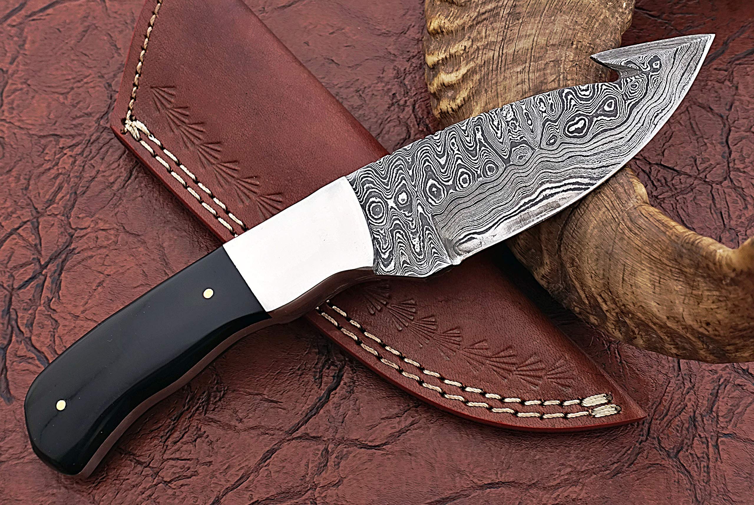 HUNTEX Handmade Hand-Forged Ladder Pattern Damascus Steel 8 Inch Long Full Tang Natural Buffalo Horn Handle Razor Sharp Hunting Camping Gut Hook Knife w/Genuine Leather Pouch