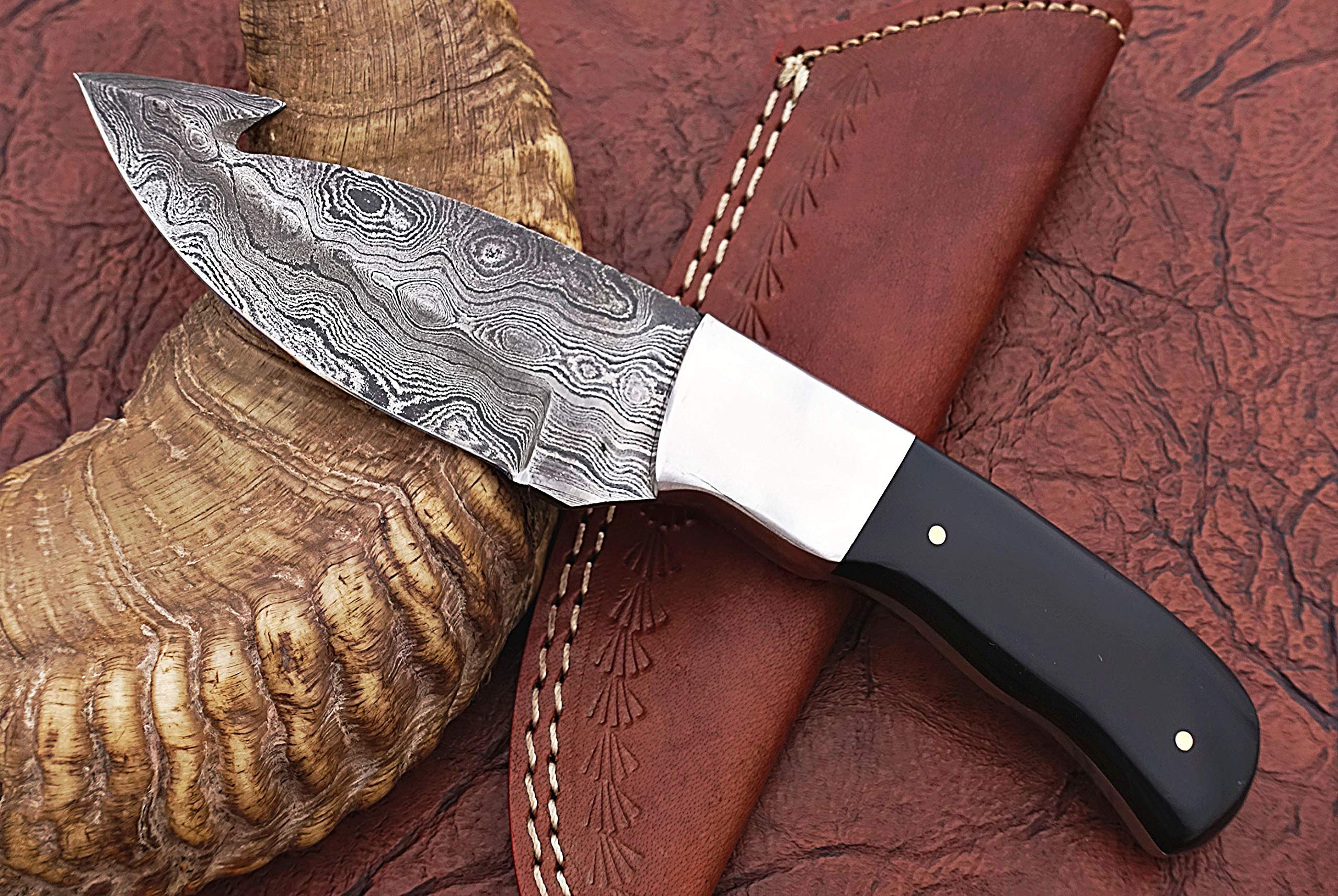 HUNTEX Handmade Hand-Forged Ladder Pattern Damascus Steel 8 Inch Long Full Tang Natural Buffalo Horn Handle Razor Sharp Hunting Camping Gut Hook Knife w/Genuine Leather Pouch