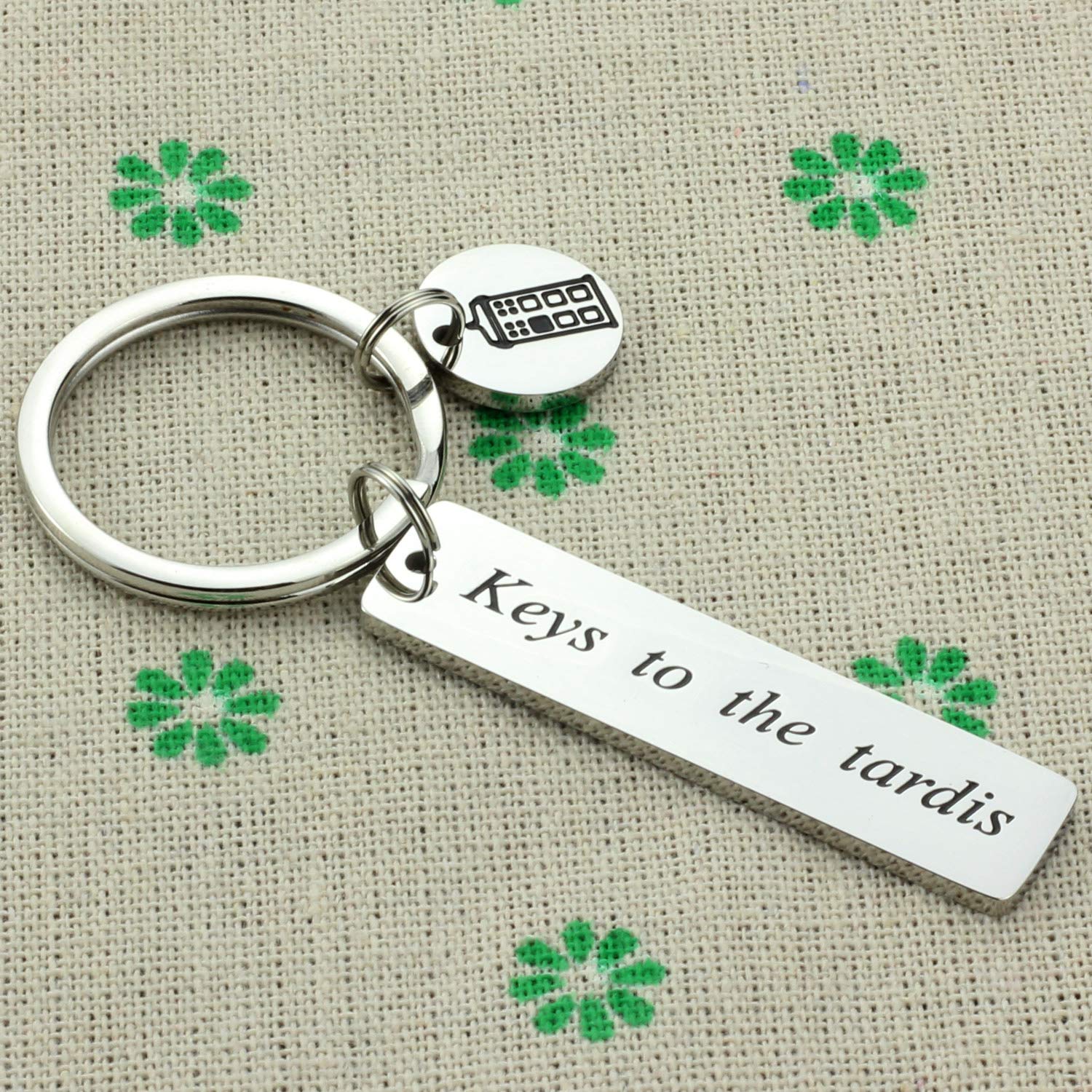 Kivosliviz Dr Who Gifts Doctor Who Keychain Doctor Who Key Ring Doctor Who Jewelry Dr Who Merchandise