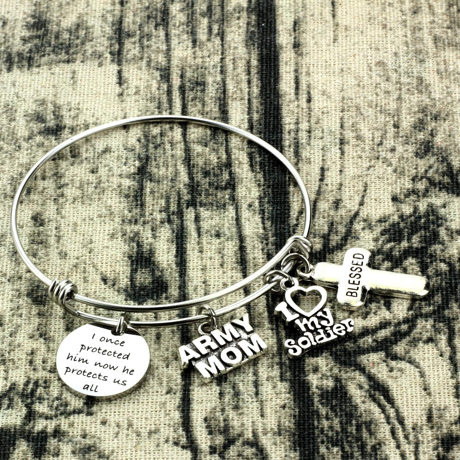 Kivosliviz Military Mom Bracelet I Once Protected Him Now He Protects Us All Mom Gifts for Army Mom