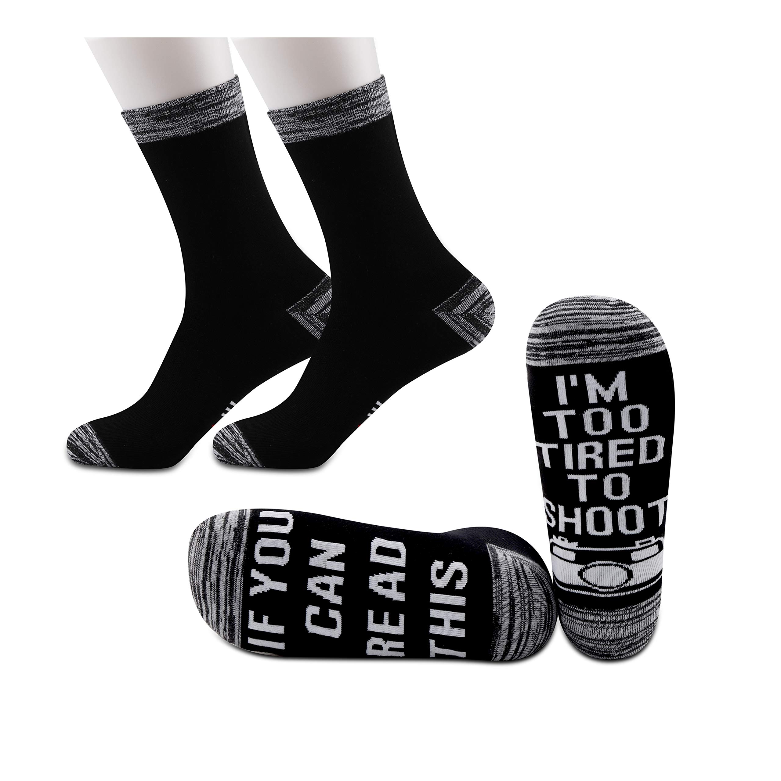 JXGZSO 2 Pairs Photographer Gift Camera Socks Photography Gift If You Can Read This I’m Too Tired To Shoot Socks (Too Tired To Shoot)