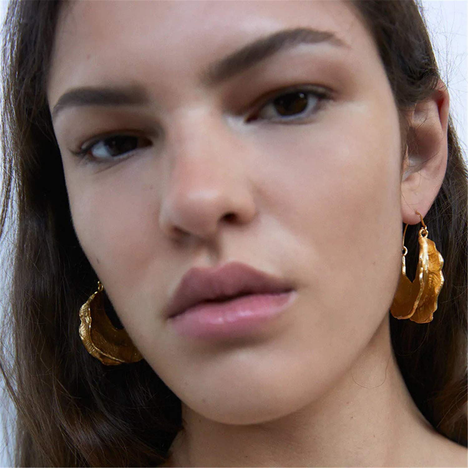 DAMLENG Simple Fashion Large Vintage Gold Circle Hoop Earrings Boho Irregular Hollow Shield Shape Dangle Drop Earrings for Women Statement Jewelry Gifts (Gold)