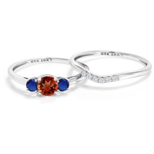 10K White Gold Red Garnet and Blue Created Sapphire and White Lab Grown Diamond 3-Stone Bridal Engagement Wedding Ring Set For Women (0.88 Cttw, Gemstone January Birthstone, Round 5MM, Size 5)