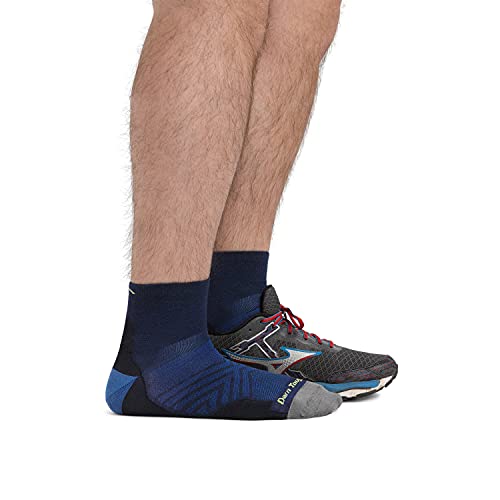 Darn Tough Men's 1/4 Ultra-Lightweight Run Sock (Style 1034) - Black, Large