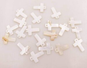 20 pcs 16mm x23mm cross shell natural white mother of pearl pendant